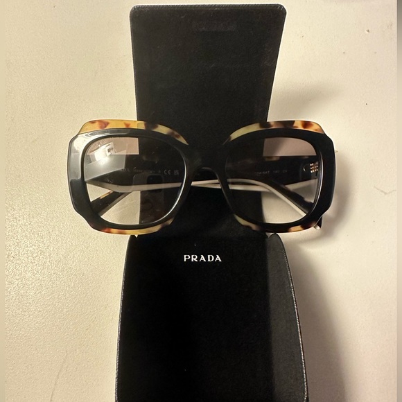 PRADA SUNGLASSES *NEW - Picture 1 of 6